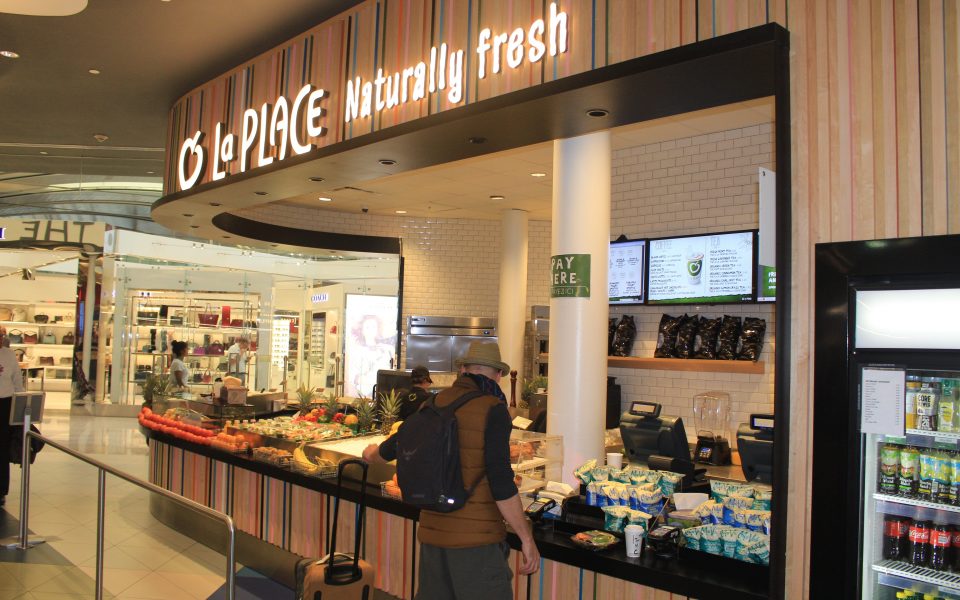 Hammerhead, Pearson International Airport, Restaurants